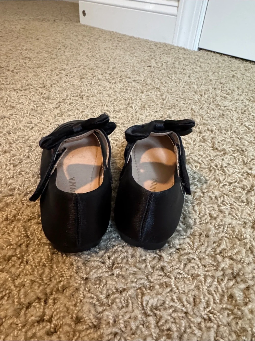Black Bow Girls' Mary Jane Dress Shoes by